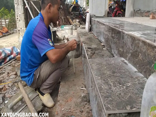 Cách tính bậc tam cấp hợp phong thủy