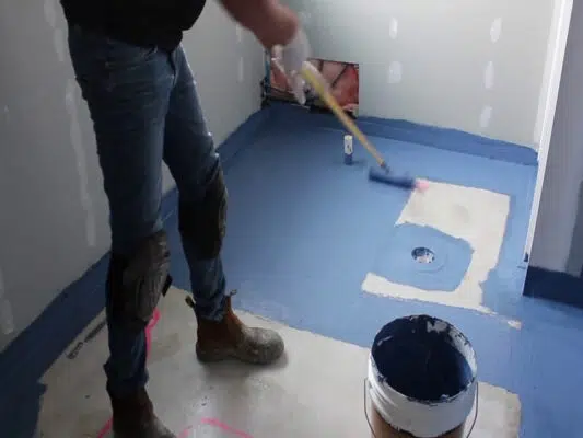 Tư vấn thi công keo chống thấm nền nhà vệ sinh