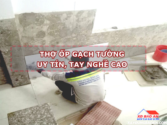 Thợ ốp gạch tường