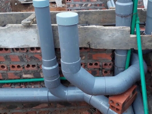 Các bước chống thấm cổ ống chuyên nghiệp, Nguyên nhân nhà vệ sinh bị thấm nước xuống tầng dưới