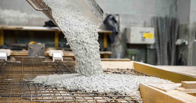 Tác dụng của chất phụ gia bê tông