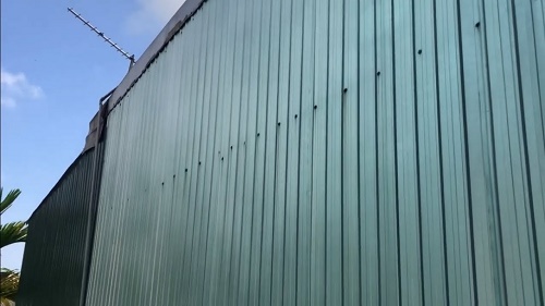 Có nên ốp tôn chống thấm? Giải pháp chống thấm hiệu quả từ Xây dựng Bảo An 3 Có nên ốp tôn chống thấm?