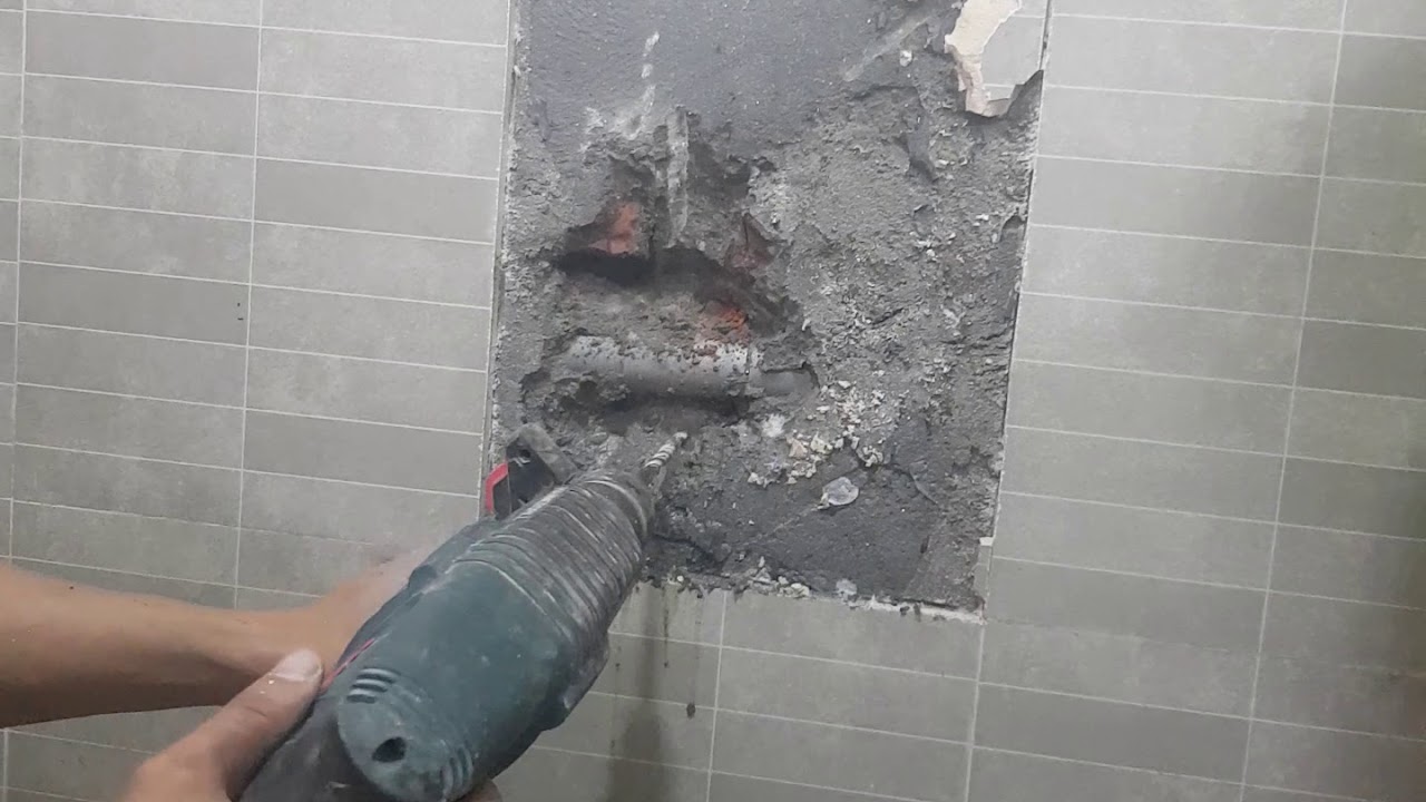 1. Vì sao đường ống nước âm tường bị rò rỉ