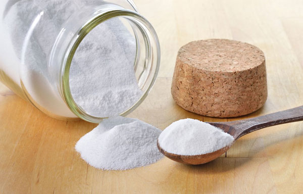 Cách xử lý mùi sơn nhà mới an toàn cho trẻ nhỏ và người già 4 2. Dùng than hoạt tính và baking soda