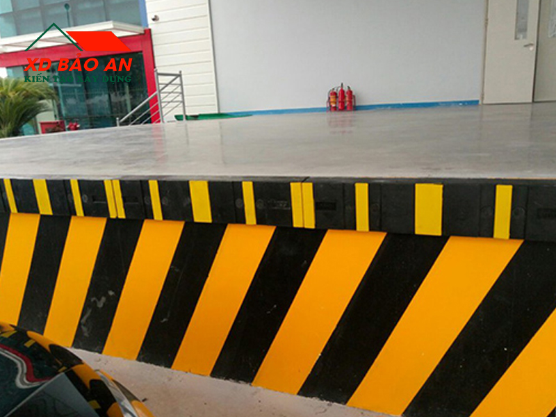 3. Thi công sơn nhà bằng sơn phản quang cần lưu ý gì?