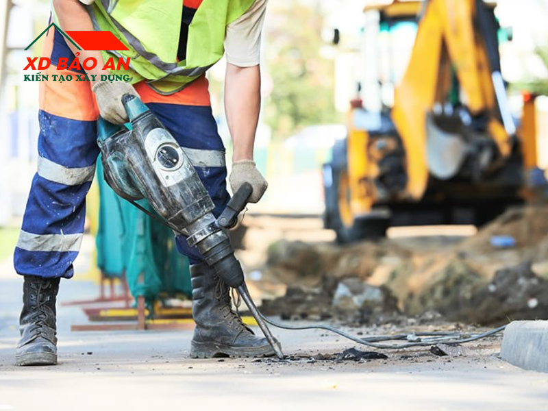 2. Sử dụng máy móc công nghệ mới, ít ồn giúp sửa nhà tránh tiếng ồn